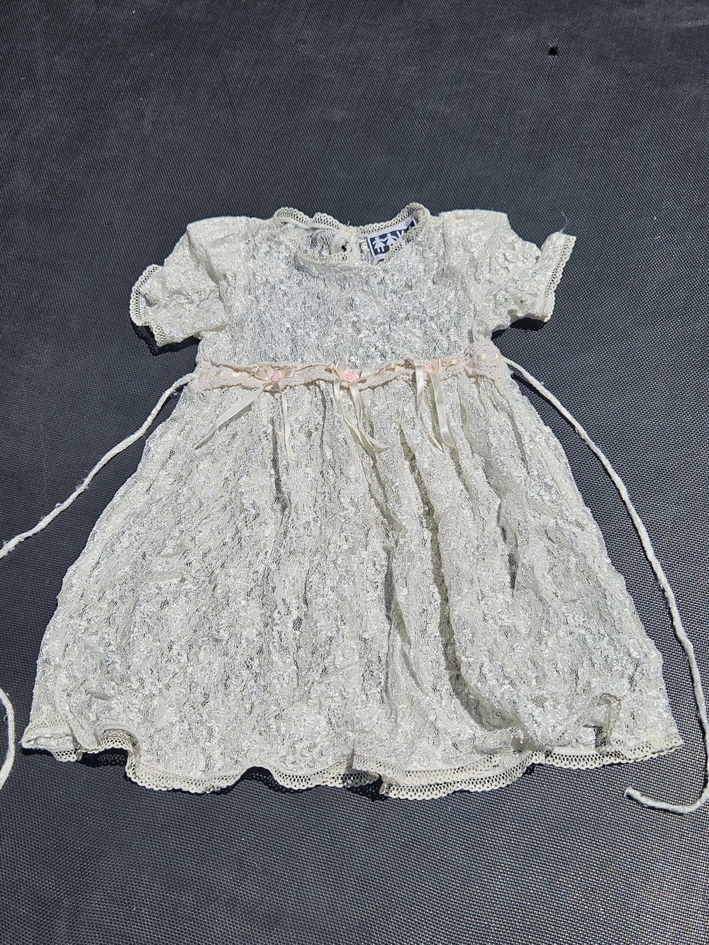 Vintage Kids Girls Lace Dress 12-18 Month Rosettes Shoulder Pads Victorian Fairy